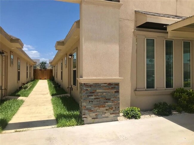 Photo - 705 E Myrtle Beach Ave Unidad 4