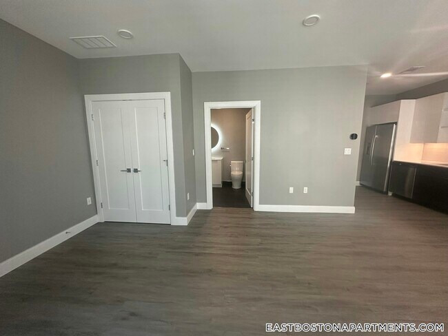 Photo - 656 Saratoga St Unit 301