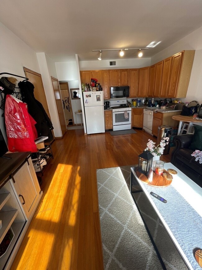 Photo - 628 W Patterson Ave Unit 3S