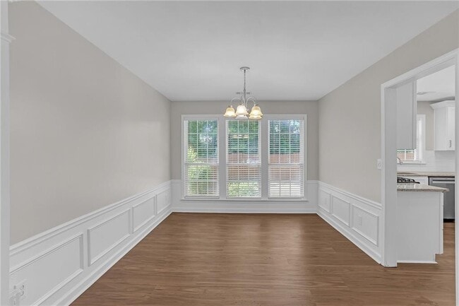 Photo - 3527 Chastain Glen Ln NE