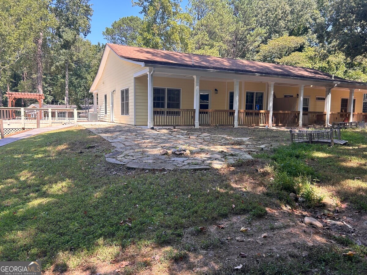 Photo - 7440 Bells Ferry Rd Townhome