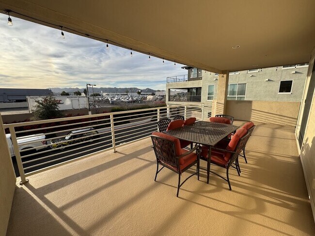 Photo - Chandler Luxury Townhome
