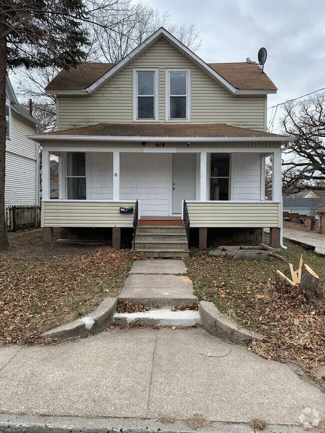 Building Photo - Cute 2 bedroom $750 per month Rental