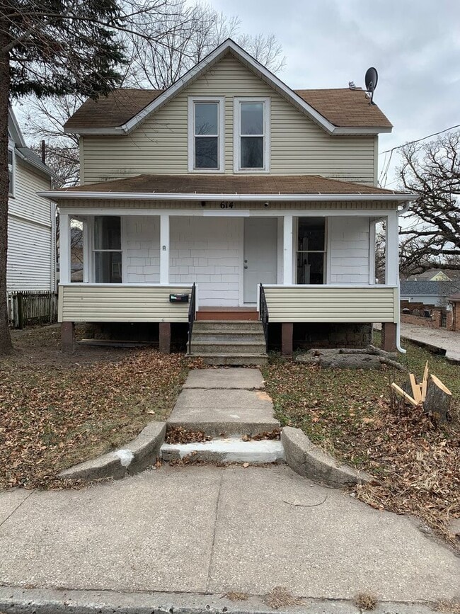 Cute 2 bedroom $750 per month - Cute 2 bedroom $750 per month House