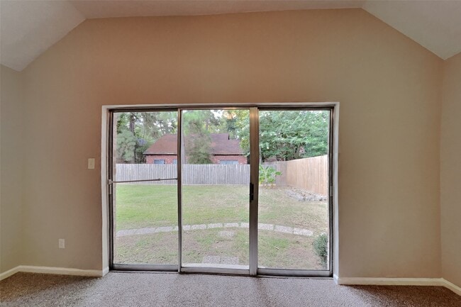 Photo - 64 Hickory Oak Dr