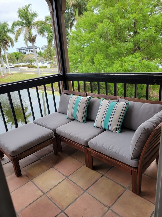Photo - 2400 Feather Sound Dr Unidad 1126