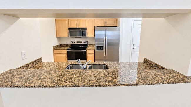 1064 N Tamiami Trl