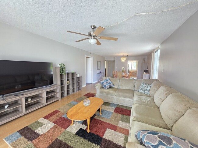 Photo - 1012 Pearce Dr Unit 304,  304