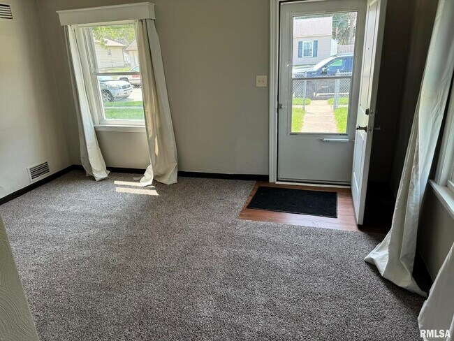 Photo - 3638 Johnson Ave