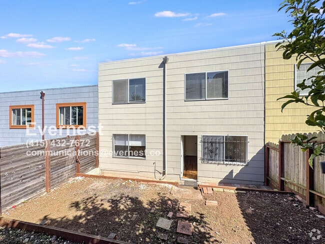 Building Photo - 868 Peralta Ave Rental