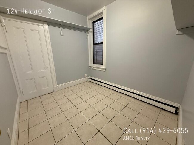 Photo - 124 Herriot St Apartamento