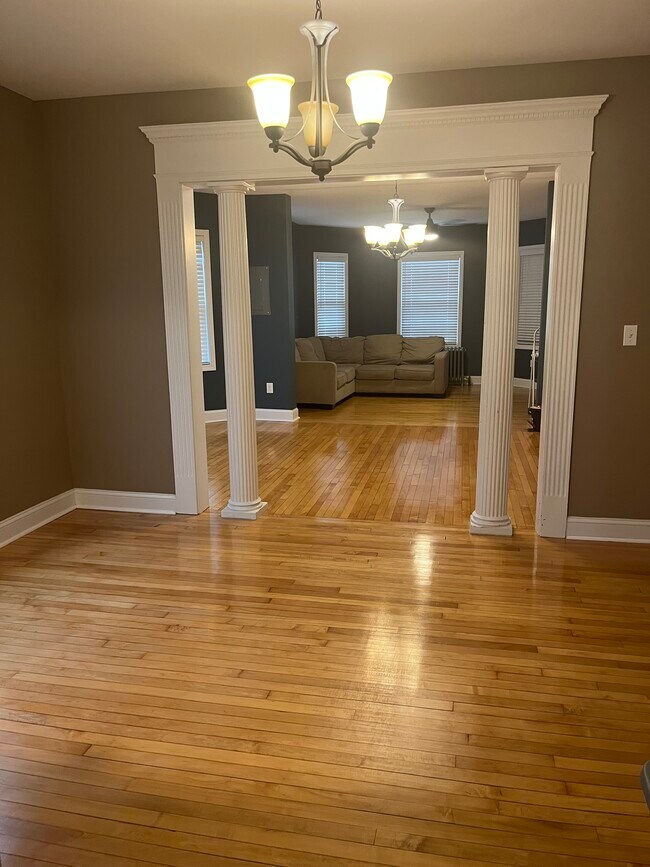 Photo - 159 Shawmut St Unidad 160 Shawmut st Fall River