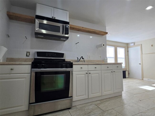 Photo - 704 Tower Ave