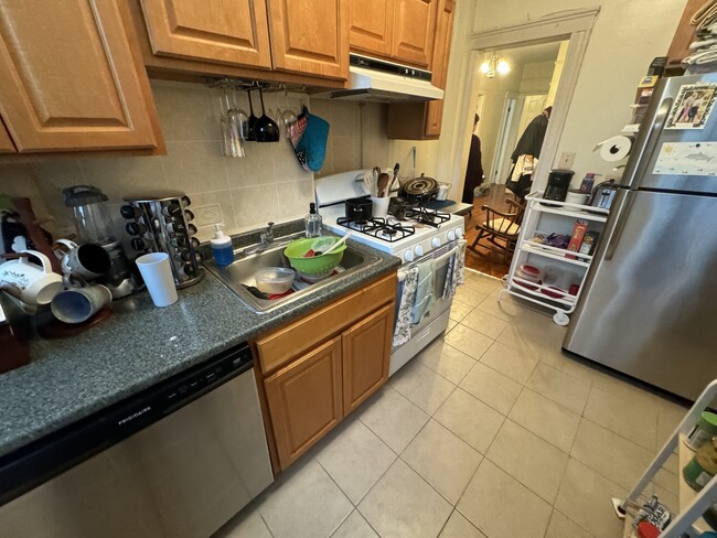 Building Photo - 1691 Commonwealth Ave Unit 21 Rental