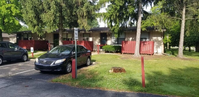 Photo - Ashgrove Apartments