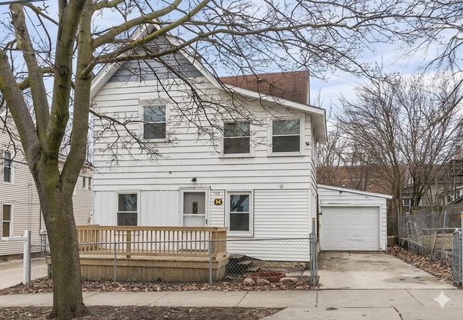 Building Photo - 5BR Home in Belknap Lookout, Walk to Downtown and Medical Mile