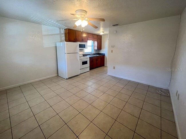 Photo - 1406 SW 18th Pl Unit 11