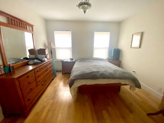 Photo - 14 Fisk Pl Unidad 1