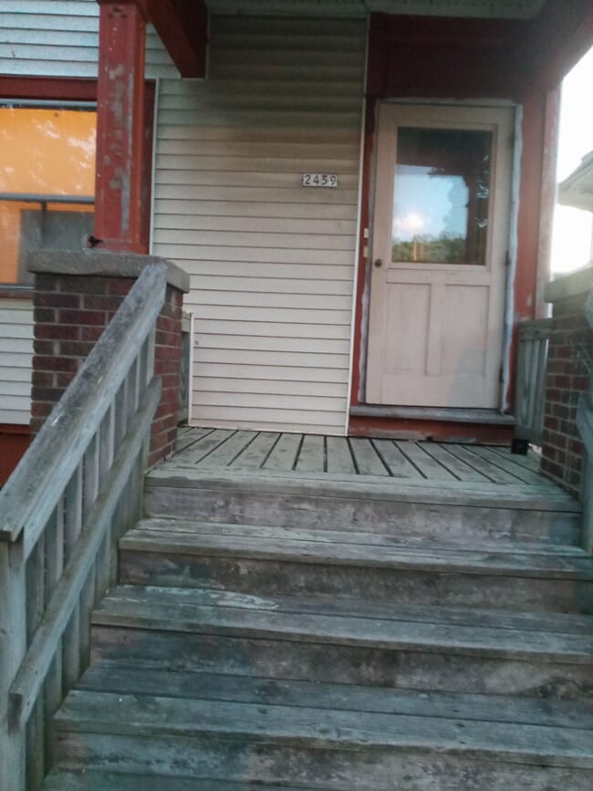 independent porch for this unit - 2457 N 1st St Unit front rear