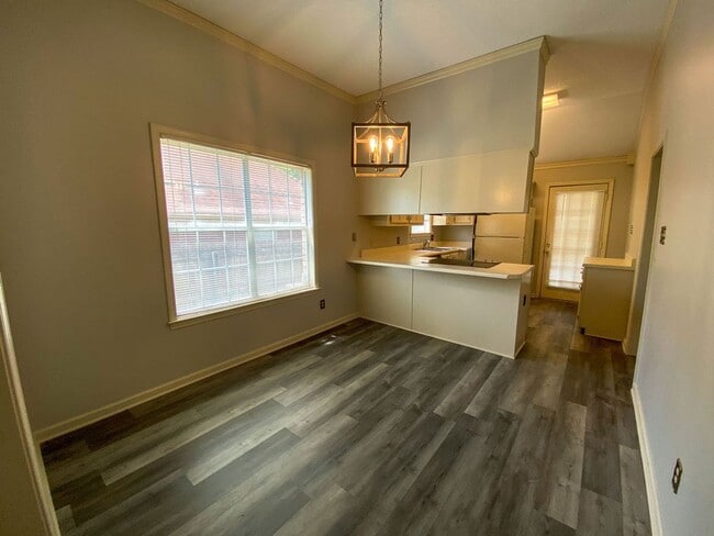 Photo - 3 bed, 2 bath in Lakeland near Stonebridge...