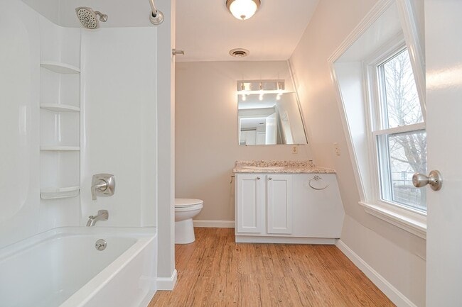 Photo - 270-286 Washington St Unit 282