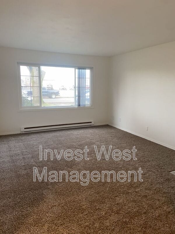 Photo - 1620-1611 11th Ave