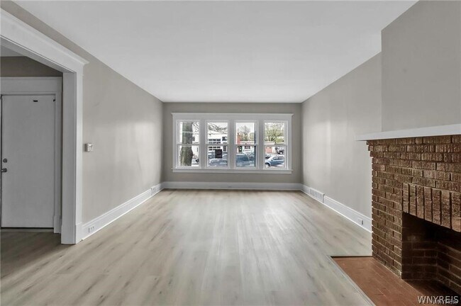 Photo - 2514 Delaware Ave
