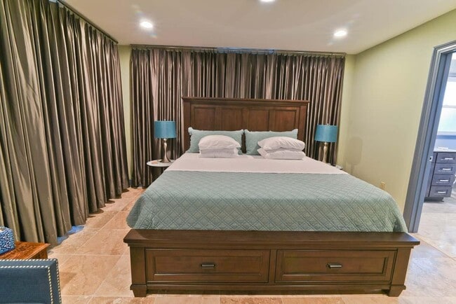 Photo - 1031 10th St