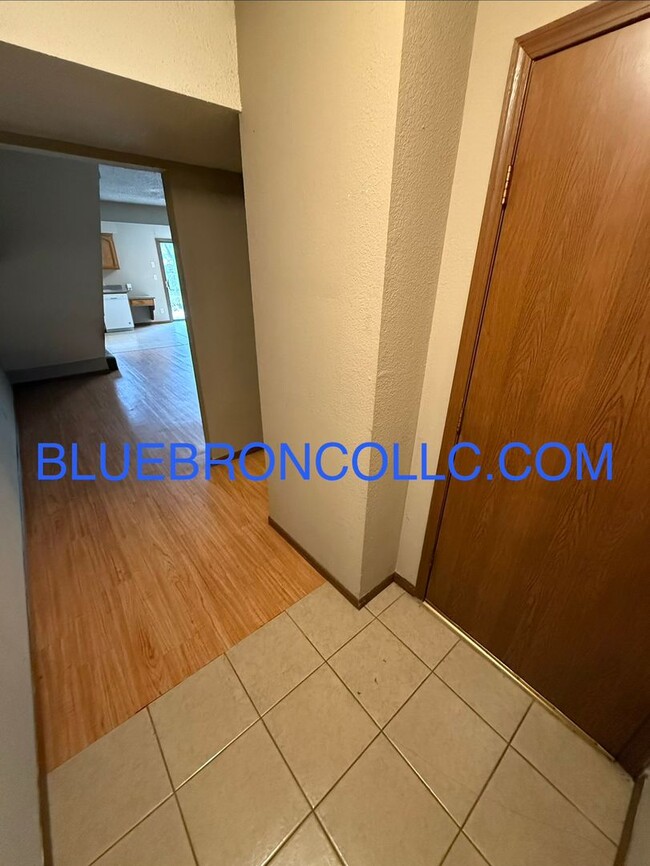 Photo - great price for a 2 bedroom townhome, easy access to highway.