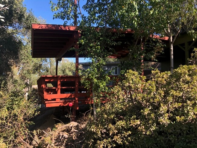 Photo - 9827 Shadow Rd