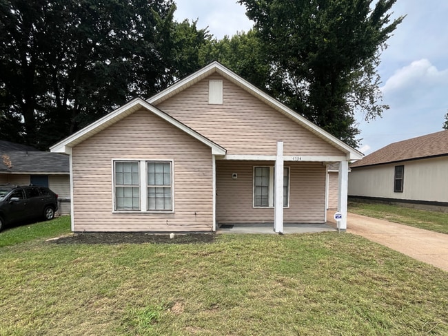 Building Photo - 3BR/2BA Memphis Rental with Bright Open Living Room & Fenced Yard