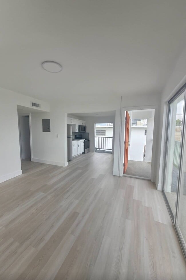 Photo - 1470 NW 3rd St