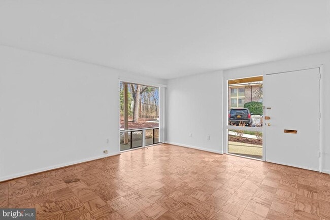 Building Photo - 7171 Donnell Pl Unit A1