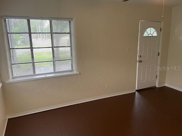 Photo - 4843 Haines Rd N