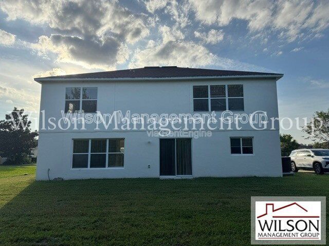 Photo - 413 Country Cottage Ln