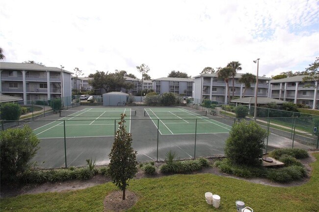 Photo - 133 Oyster Bay Cir Unit 200