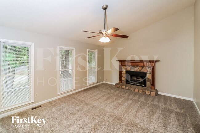480 Holland Rd