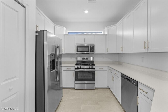 Photo - 19621 Hinkley Dr