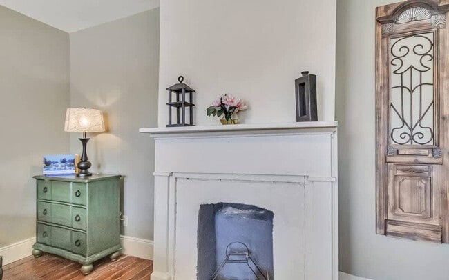 Photo - 515 E Huntingdon St Unidad ID1244807P