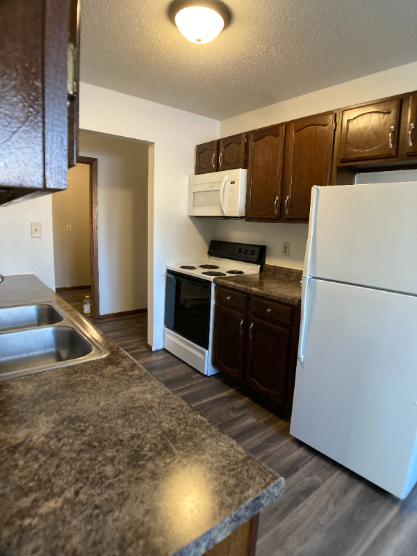 Building Photo - 2627 S 17th St Rental