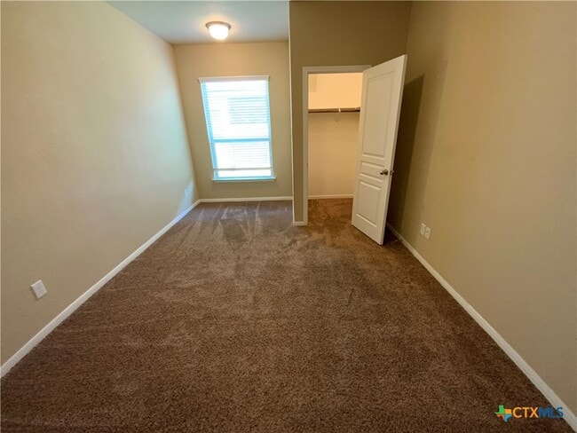 Photo - 707 Dunford Dr