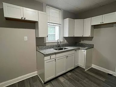 Photo - 2309 Date St