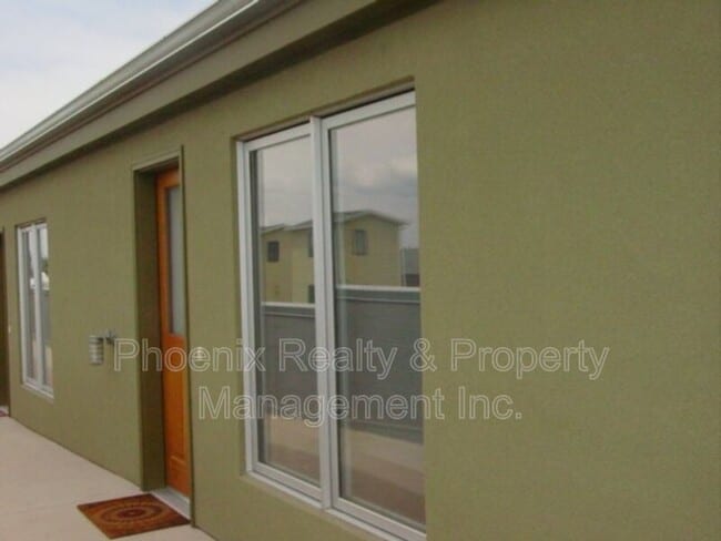 Photo - 3200 Carbon Pl Unit #202