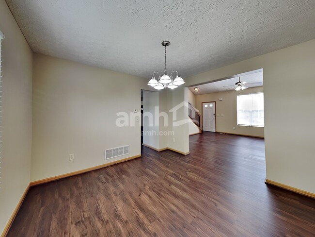 Photo - 113 Merriston Cir