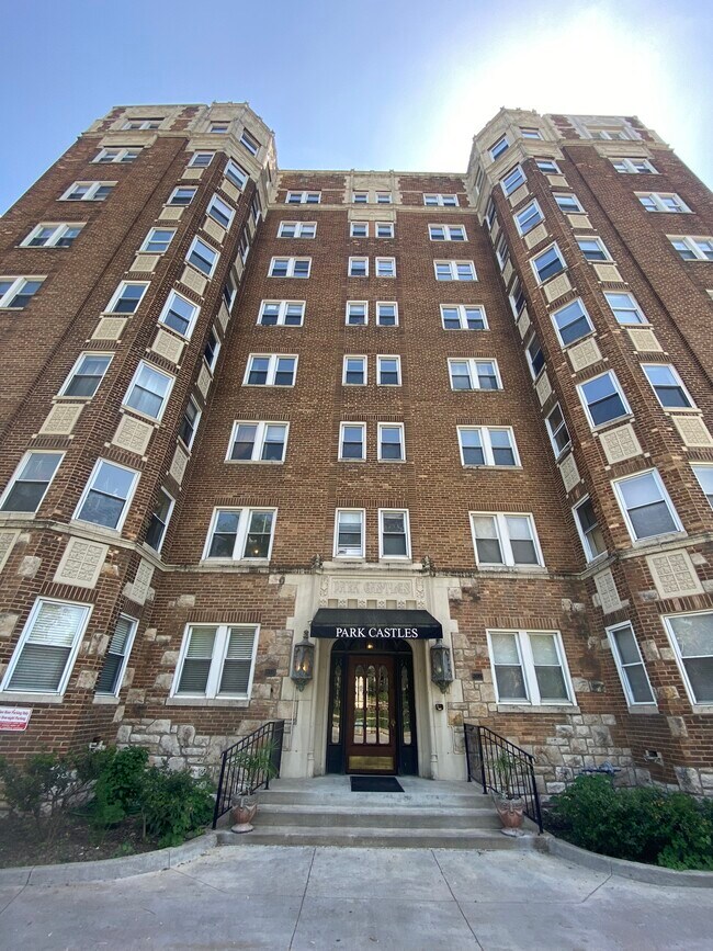 Photo - 311 Emanuel Cleaver II Blvd. Townhome