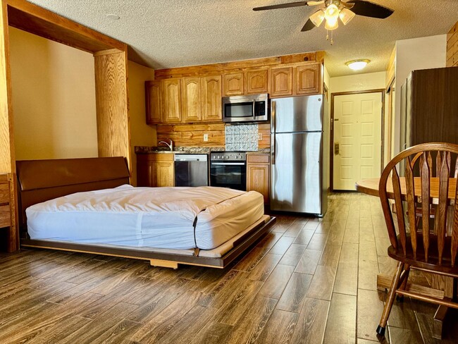 Building Photo - 62927 US-40 Rental