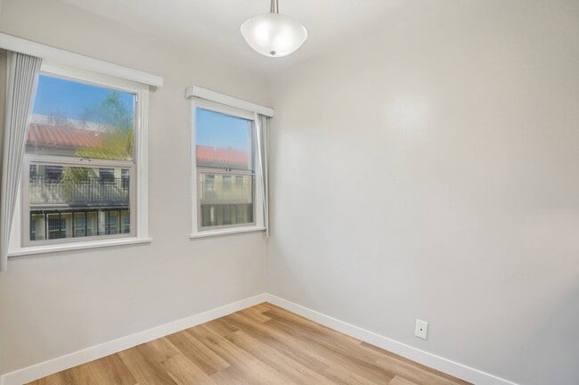 Ladera Apartments