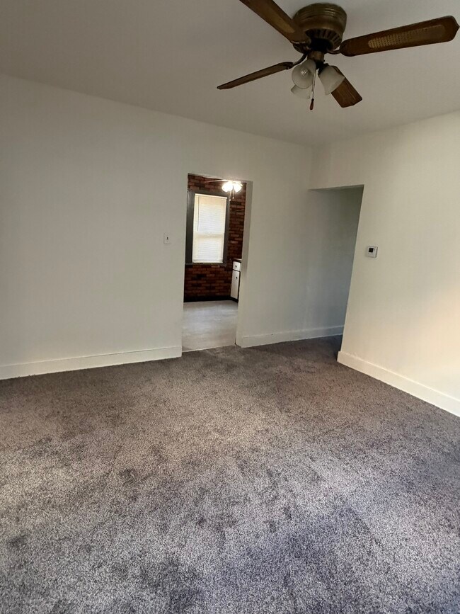 Photo - 3819-3819 Brighton Rd