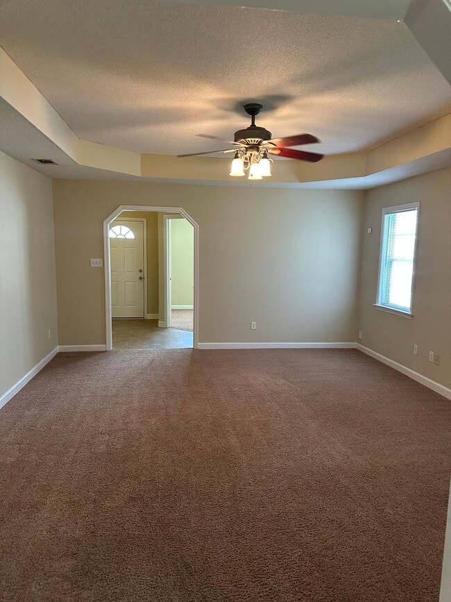 Photo - 3 Bed 2 Bath