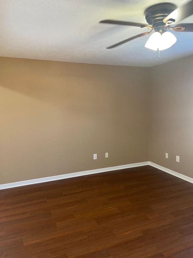 Photo - AUGUST 2026 PRE-LEASE Wonderful 3 Bed, 3 B...